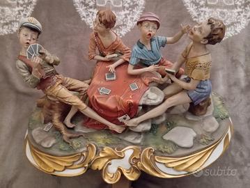 raffigurazione porcellana di Capodimonte 