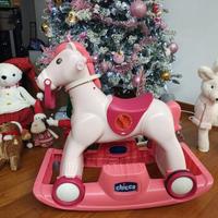 Cavallo chicco rosa