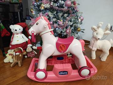 Cavallo chicco rosa