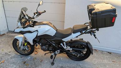 Benelli TRK 251 - 2020