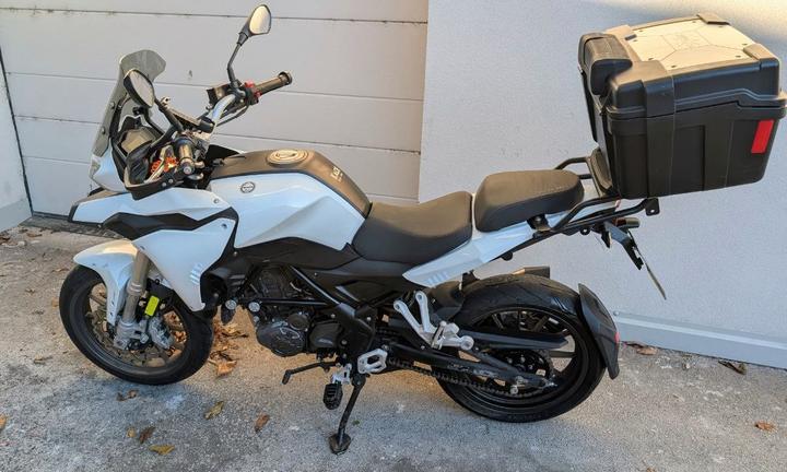 Benelli TRK 251 - 2020