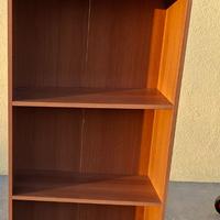 Libreria/scaffale in legno