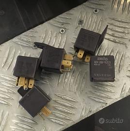 Relè TYCO V23234-A1001-x036 12 v /30A NUOVI Più di