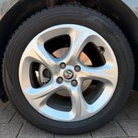 Cerchi in lega MiTo con 2 treni di gomme