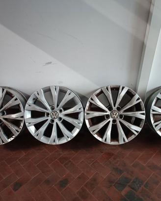 Cerchi in lega ORIGINALI Volkswagen