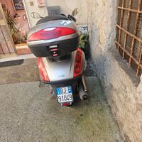 scooter aprilia atlantic 500 