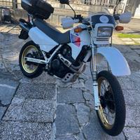 HONDA XL 600 RN.  1987