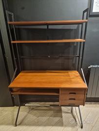 Scrivania in legno e metallo