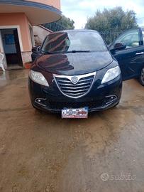 Lancia Ypsilon 1.2 69 CV 5 porte GPL