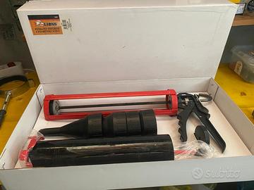 Pistola per stuccaggio