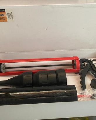 Pistola per stuccaggio