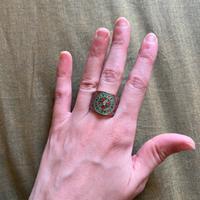 Anello etnico colorato