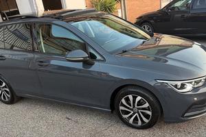 Volkswagen Golf 2.0 TDI DSG SCR Style TETTO APRIBI