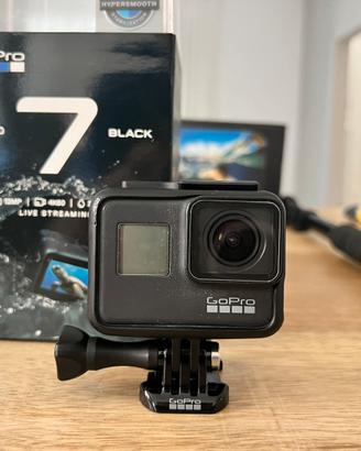 GoPro Hero 7 Black con Accessori