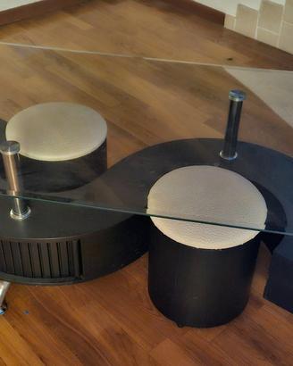 Tavolino moderno con 2 sgabelli