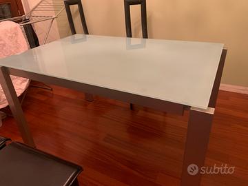 Tavolo calligaris