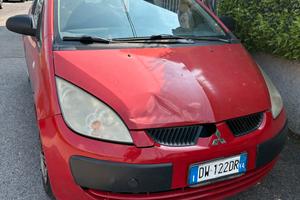 Mitsubishi Colt 1.1 benzina/gpl