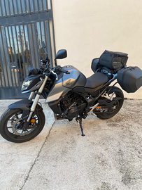 Honda Hornet 750 2024 - Full Travel Pack - 2900 km