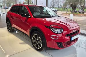 FIAT 600 IV 2023 - 600 1.2 hybrid La Prima 110cv a