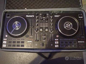 Numark MixTrack Pro
