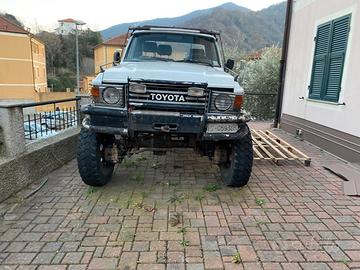 Toyota HJ61 - 1987