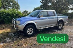 fuoristrada mitsubishi