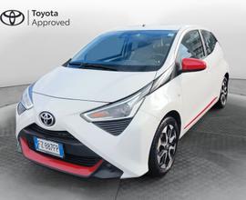 Toyota Aygo Connect 1.0 VVT-i 72 CV 5 porte x...