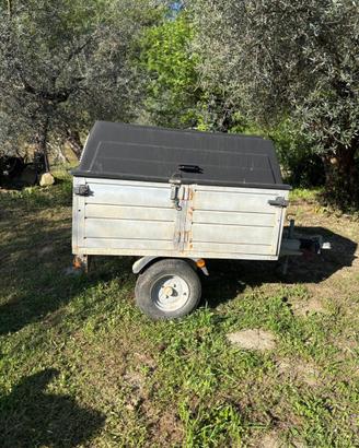 Carrellino trasporto cani con 2 box all'interno