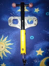 Antifurto bullock per piccole e medie auto