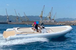 Gommone Sunsea 26 del 2022 EFB Volvo Penta 300 CV