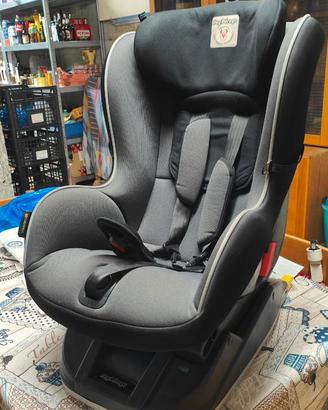 Seggiolino per auto con isofix PegPèrego