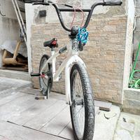 Bicicletta bmx