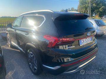 Hyundai Santa Fe 1.6 T-GDI HEV 4WD AT 7 posti XCLA