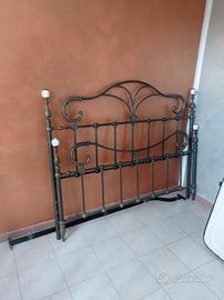 Mobile/comò/ cassettiera e specchio