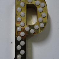 Lettere in ottone luminose 37x15