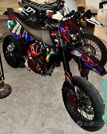 Husqvarna 701 Supermoto Accessoriata