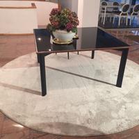 Tavolo quadrato con vetro