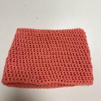 Cappello all’uncinetto stile gattino