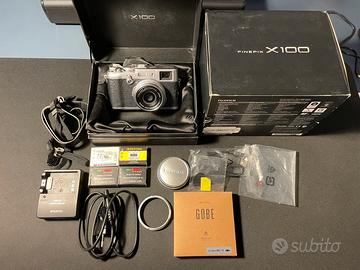 Fujifilm x100 Finepix + accessori