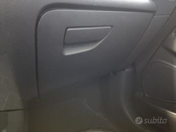 Cassetto portaoggetti FORD ECOSPORT del 2016