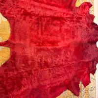 Tappeto di pelle di mucca colorata