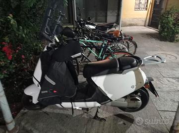 Scooter elettrico Yadea G5S