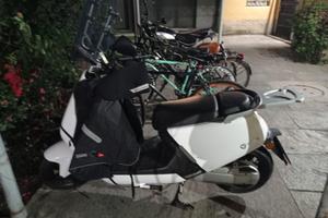 Scooter elettrico Yadea G5S