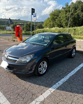 Opel Astra GTC 1.9 2006