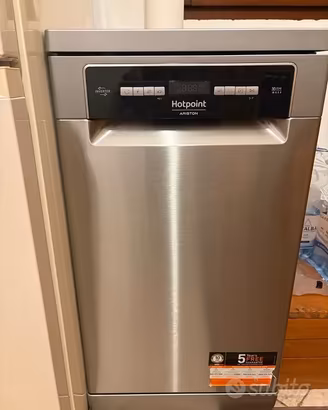 Lavastoviglie Hotpoint