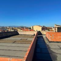 Trivani con ampia terrazza