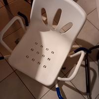 Sedia girevole per vasca