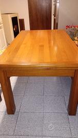 Tavolo artigianale in legno
