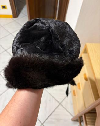 Colbacco da donna di pelliccia