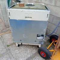 Lavastoviglie ad incasso ariston hotpoint